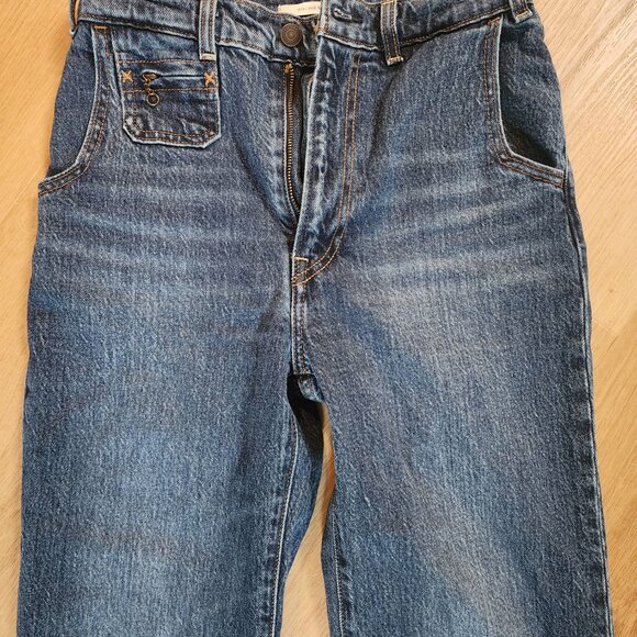 Levi's Ribcage Bell Vintage Women's Jeans - Picture 14 of 14